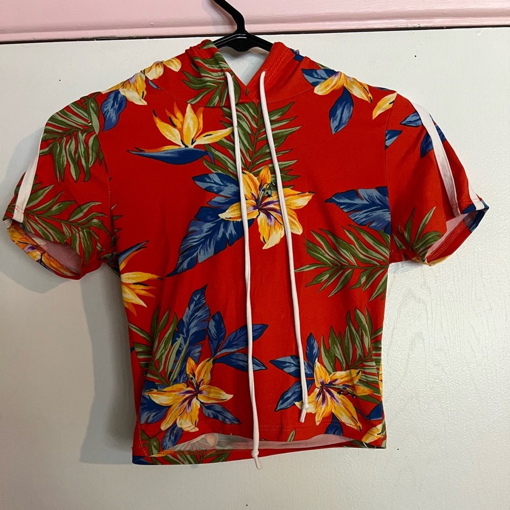 HOODED FASHINOVA CROPPED SHIRT
